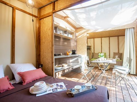 BUNGALOW 4 personnes - LODGE Maori sans sanitaire