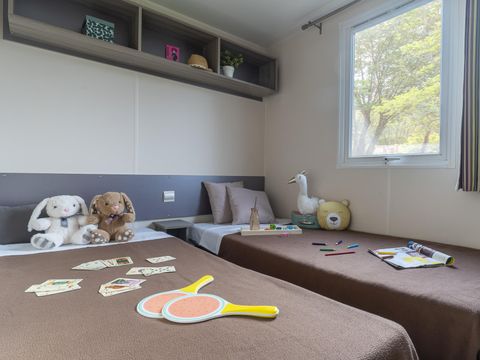 MOBILHOME 4 personnes - CABANE 2 chambres