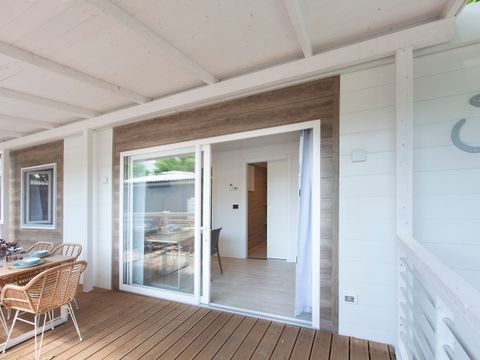 MOBILHOME 4 personnes - SENZA VISTA LAGO Lord 50mq