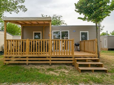 MOBILHOME 6 personnes - Comfort | 3 Ch. | 6 Pers. | Terrasse surélevée | Clim. | TV