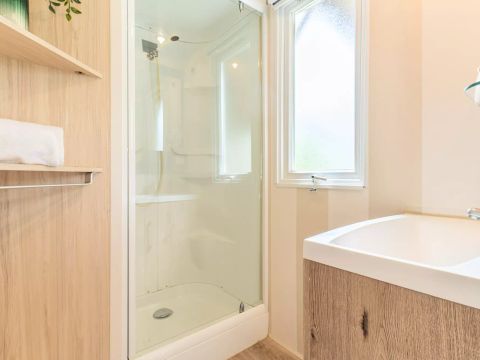 MOBILHOME 5 personnes - Mobil Home Confort 3 Pièces 5 Personnes (4 adultes + 1 enfant - 10 ans) Climatisé