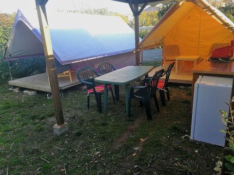 TENTE TOILE ET BOIS 4 personnes - Canada Treck 12m² 1 chambre (sans sanitaires)