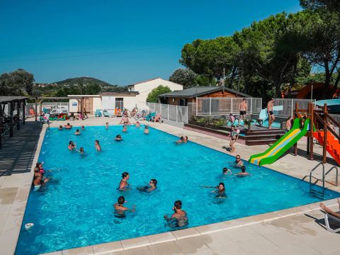 Flower Camping Provence Vallee - Camping Alpes-de-Haute-Provence - Image N°5