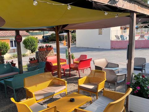 Flower Camping Provence Vallée - Camping Alpes-de-Haute-Provence - Image N°18