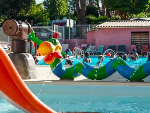 Flower Camping Provence Vallee - Camping Alpes-de-Haute-Provence - Image N°17