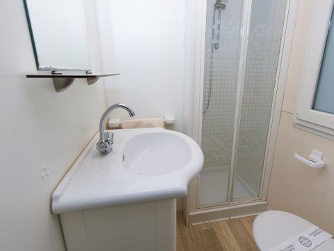 MOBILHOME 4 personnes - GIGLIO (inclus : piscine, salle de sport et service plage)