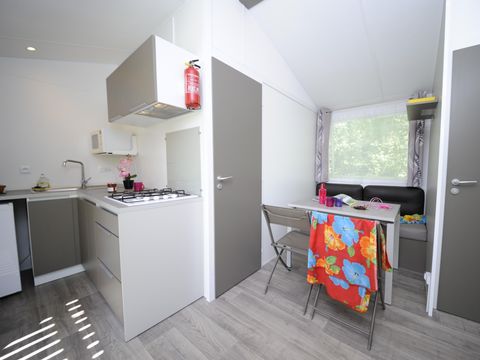 MOBILHOME 4 personnes - CONFORT+