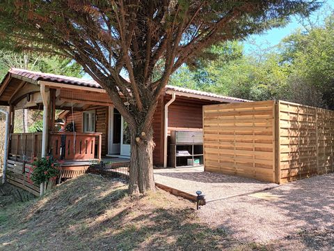 CHALET 4 personnes - Chalet en bois avec SPA privatif