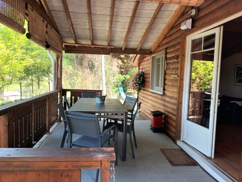 CHALET 4 personnes - Chalet en bois avec SPA privatif