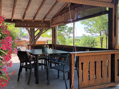 CHALET 4 personnes - Chalet en bois avec SPA privatif