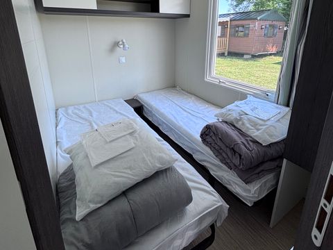 MOBILHOME 4 personnes - Front de lac