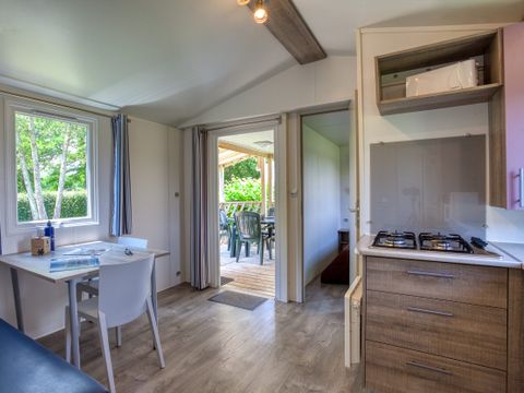 MOBILHOME 4 personnes - Mobil-Home Confort 25m² Loggia - 2 chambres + Terrasse couverte 4 pers