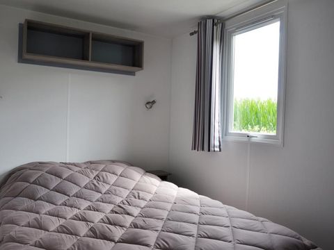 MOBILHOME 4 personnes - Mobil-Home Confort 25m² Loggia - 2 chambres + Terrasse couverte 4 pers