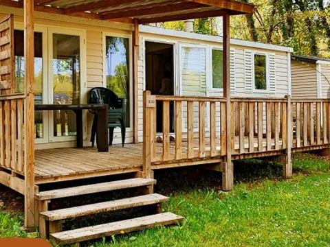 MOBILHOME 6 personnes - Mobil-Home Confort 32m² Malaga - 3 chambres + Terrasse couverte, clim, TV, Lave-vaisselle 6 pers