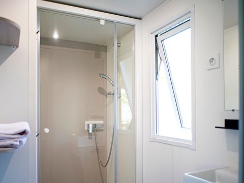 MOBILHOME 4 personnes - Confort 29m² (2 chambres) + terrasse semi-couverte 6m²