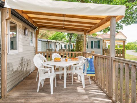 MOBILHOME 6 personnes - Classic | 2 Ch. | 4/6 Pers. | Terrasse surélevée | Clim.