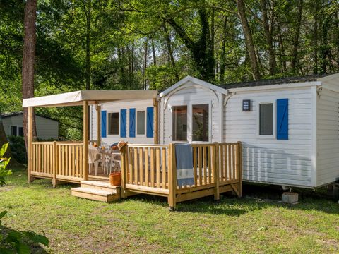 MOBILHOME 6 personnes - Classic XL | 3 Ch. | 6 Pers. | Terrasse surélevée | 2 SDB