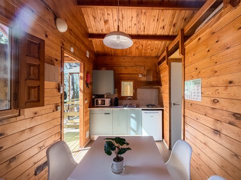 HÉBERGEMENT INSOLITE 4 personnes - Petite maison