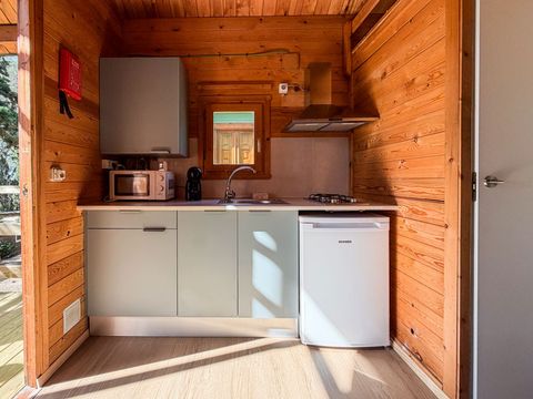 HÉBERGEMENT INSOLITE 4 personnes - Petite maison