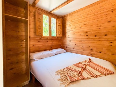 HÉBERGEMENT INSOLITE 4 personnes - Petite maison
