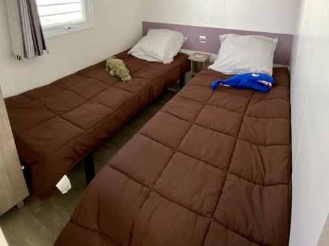 MOBILHOME 4 personnes - SUPER MERCURE - vue sur la compagne Haute-saônoise