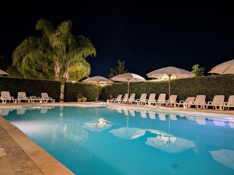 APPARTEMENT 4 personnes - 2 chambres