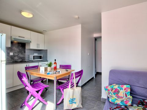 MAISON 4 personnes - Maisonnette Standard 31m² (2 chambres) avec TV et terrasse | 4 personnes