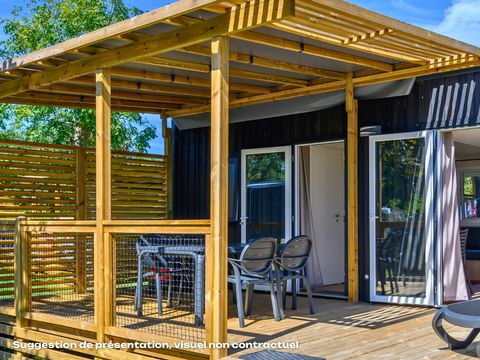 MOBILHOME 6 personnes - NEW // Homeflower Premium CLIM 35m² (3 chambres) + terrasse semi-couverte + TV + draps + serviettes 6 pers.