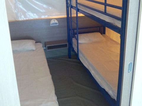 BUNGALOW TOILÉ 5 personnes - Pagan