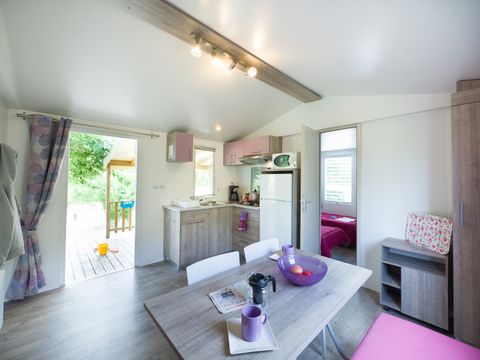 MOBILHOME 4 personnes - cottage 2 chambres 2 sdb MOBILHOME 4 personnes - cottage 2 chambres 2 sdb