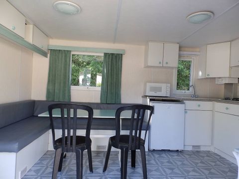 Mobilhome 4 personnes - PLUTON 2000