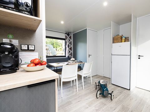 MOBILHOME 4 personnes - Confort Rocamadour - TV - 2 chambres - terrasse couverte