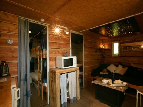 CHALET 5 personnes - Cabane Etoilée - sans sanitaires, sans chauffage - 2 chambres