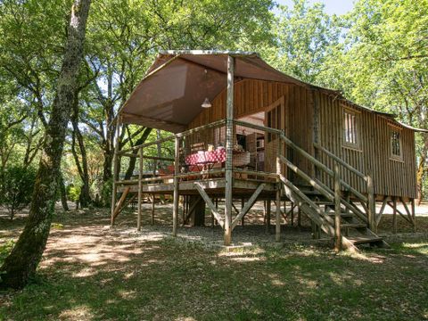 Hébergement 5 personnes - Cabane Perchée - 2 chambres
