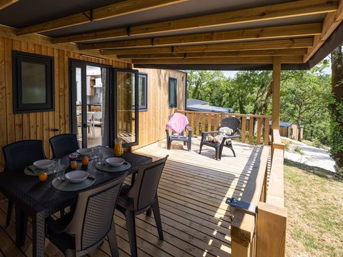 Mobilhome 4 personnes - Privilège Souillac - 2 chambres - TV - Clim