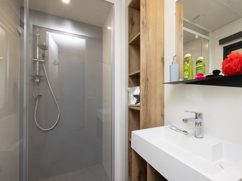 Mobilhome 6 personnes - Privilège Souillac - 3 chambres - TV - Clim
