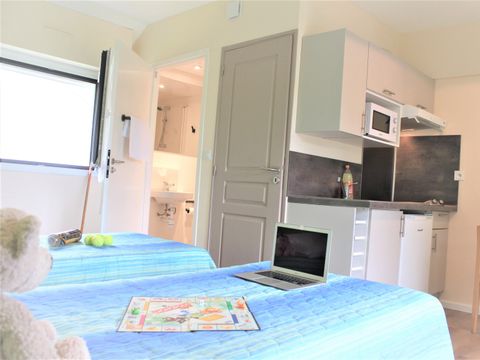 GÎTE 4 personnes - 2 gîtes 2 personnes avec porte communicante