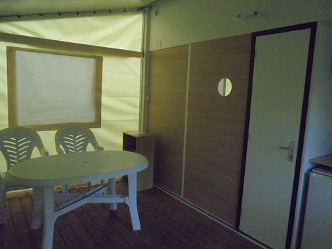 MOBILHOME 4 personnes - TITHOME 2 CHAMBRES / SANS SANITAIRE 4 PERS