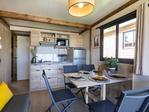CHALET 2 personnes - SATORI -  2 Chambres - PRIX INCLUS 2 PERSONNES