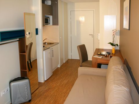 Appart'Hotel Confluence - Camping Rhône - Image N°7