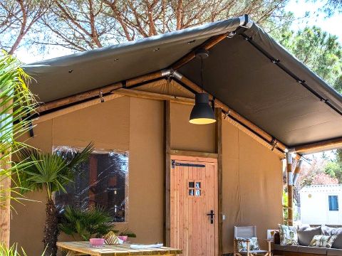Tente en toile et en bois 2 personnes - Glamping Mar 2 pers