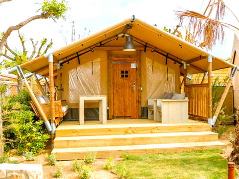 Tente en toile et en bois 2 personnes - Glamping Mar 2 pers