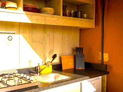 Tente en toile et en bois 2 personnes - Glamping Mar 2 pers
