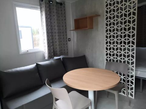MOBILHOME 2 personnes - Premium 2 Pièces 2 Personnes Climatisé + TV