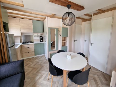 Chalet 4 personnes - Mimosa - 2 chambres avec climatisation