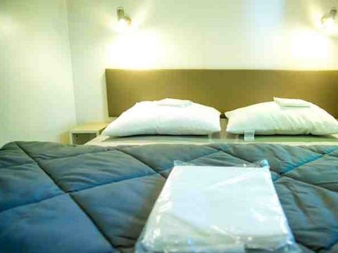 Mobilhome 2 personnes - Azur - 1 chambre - 20m² - Avec climatisation