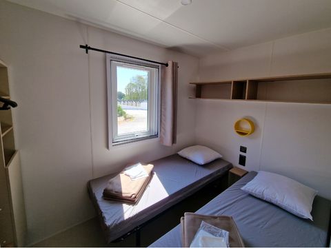 Mobilhome 4 personnes - Théoule - 2 chambres avec climatisation
