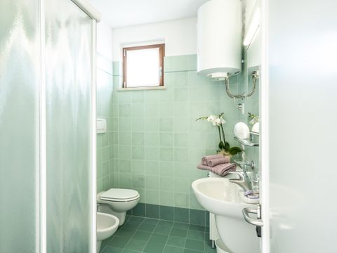 APPARTEMENT 4 personnes - BILOCALE / 2 pièces 45m² (rez du jardin ou étage)