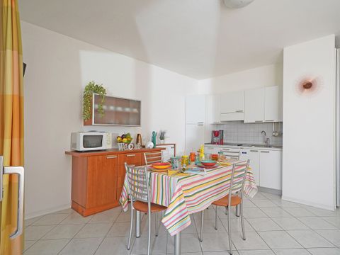 APPARTEMENT 4 personnes - BILOCALE / 2 pièces 45m² (rez du jardin ou étage)