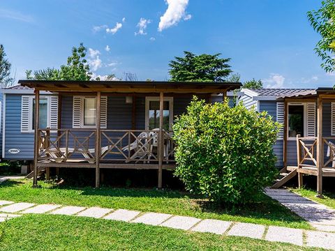 Mobilhome 6 personnes - 'Family Delux' 32m²